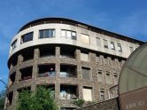 Les obres del conjunt residencial de la Borda Nova començaran el setembre. El projecte The White Angel Andorra, localitzat a la parcel·la de la Borda Nova, disposa de més de 10.428 m2 que permetrà construir fins a 160 habitatges exclusius. Els projectes de The White Angel es caracteritzen per ser el nou concepte de propietats exclusives del grup espanyol amb un disseny de avantguarda i màxima qualitat. La localització és un dels punts forts on es busquen entorns estratègics. La Borda Nova respon a la perfecció a les necessitats i a l’entorn requerit per The White Angel. Andorra ha estat l’aposta com a primera localització dins de l’estratègia d’expansió internacional per a OD Real Estate i on es considera que aportarà grans avantatges pel país. L'empresa OD està liderada per Marc Rahola Matutes, nebot de l'exminostre espanyol del Partit Popular, Abel Matutes. Rahola destaca que des d’OD Real Estate estan "molt contents i orgullosos que el nostre primer projecte immobiliari internacional com a OD Real Estate sigui a Andorra per la seva cultura, entorn natural i dinamisme en la inversió. Per això hem volgut apostar per a una ambiciosa promoció amb la nostra marca immobiliària d'alta gama, The White Angel."