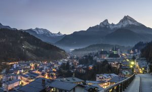 Poc interès del teixit empresarial i comercial en la Zona Franca Segons un estudi encarregat pel Govern