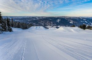 César Marquina: "L'adjudicació d'un projecte [l'heliport] no presumeix l'execució El ministre ha recordat que el plec de bases preveu un seguit de fases abans de la publicació al BOPA
