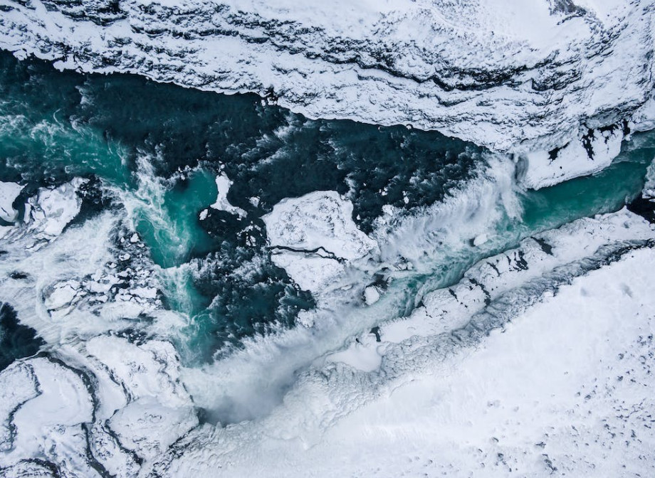 Heliand i Helicòpters del Nord, adjudicatàries de l'heliport La durada de la concessió és de 30 anys i la infraestructura s'ubicarà a la Caubella Heliand i Helicòpters del Nord, adjudicatàries de l'heliport La durada de la concessió és de 30 anys i la infraestructura s'ubicarà a la Caubella